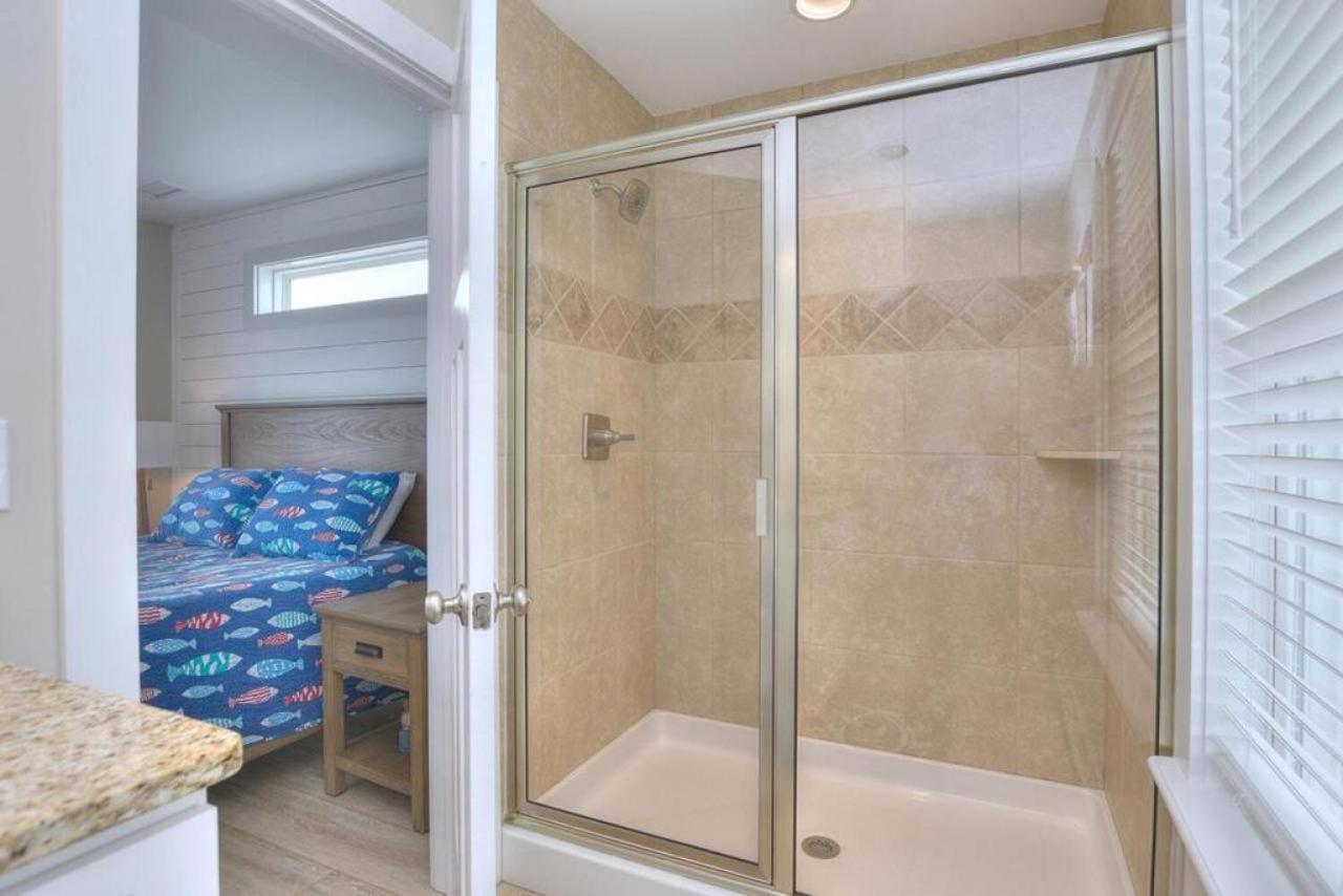 Fishizzle Villa Oak Island Bagian luar foto
