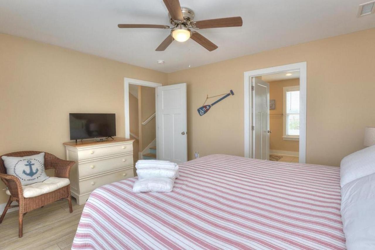 Fishizzle Villa Oak Island Bagian luar foto